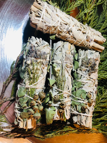 White Sage, Lavender & Eucalyptus Smudge Stick