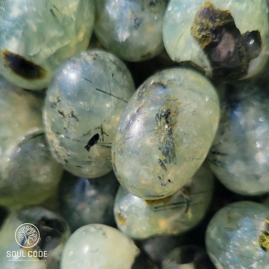 Prehnite Tumblestone